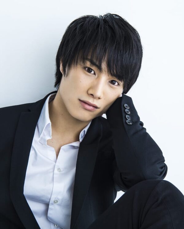 劇団exile 鈴木伸之の好きなタイプは笑顔で優しい子 彼女はいる 恋愛観や結婚願望は